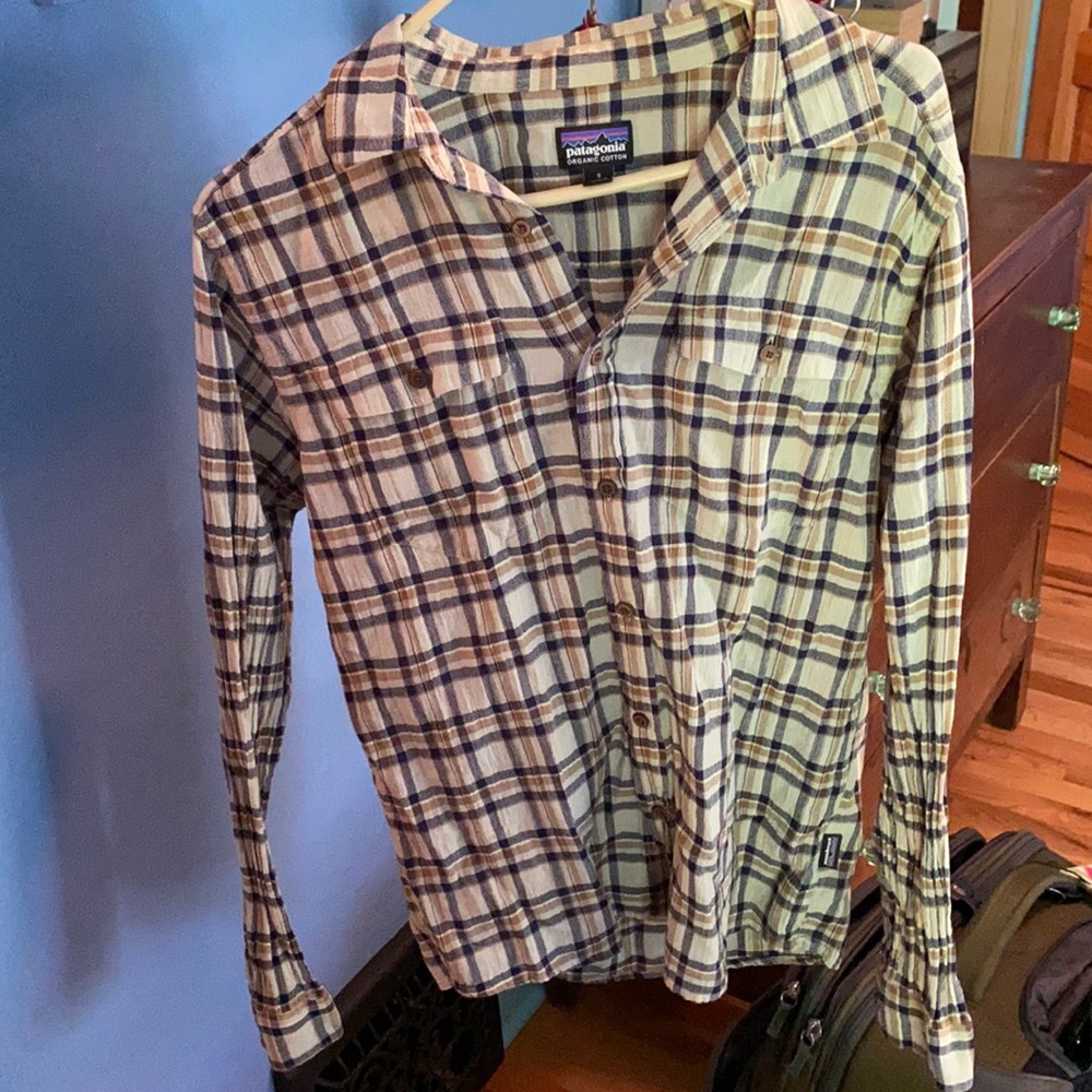 Patagonia top